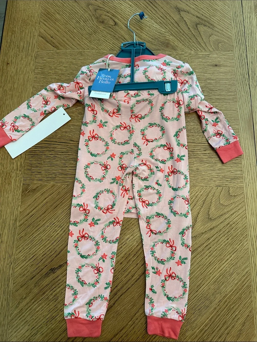 Girls Pink Wreath-Print Snug-Fit Pajama Set with Coral Trim